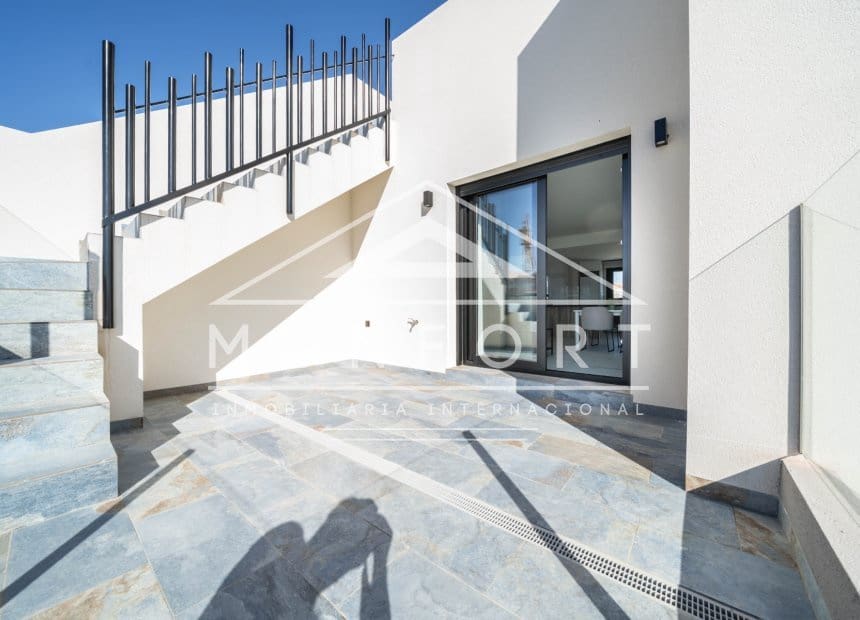 2 bedroom Bungalow for sale in San Miguel de Salinas with pool garage - € 256,600 (Ref: 9278497)