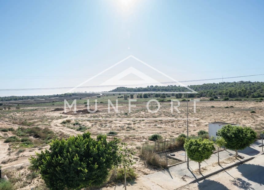 2 bedroom Bungalow for sale in San Miguel de Salinas with pool garage - € 256,600 (Ref: 9278497)