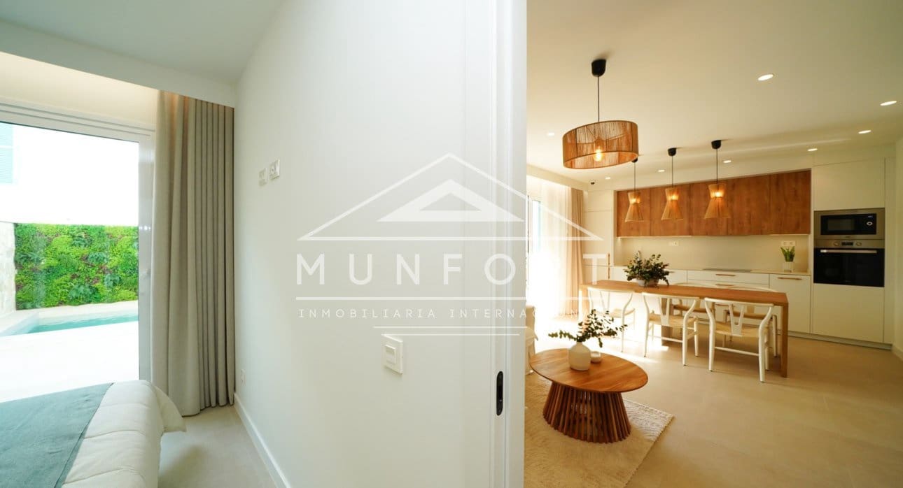 4 slaapkamer Villa te koop in Torre de la Horadada met zwembad - € 745.000 (Ref: 9278500)