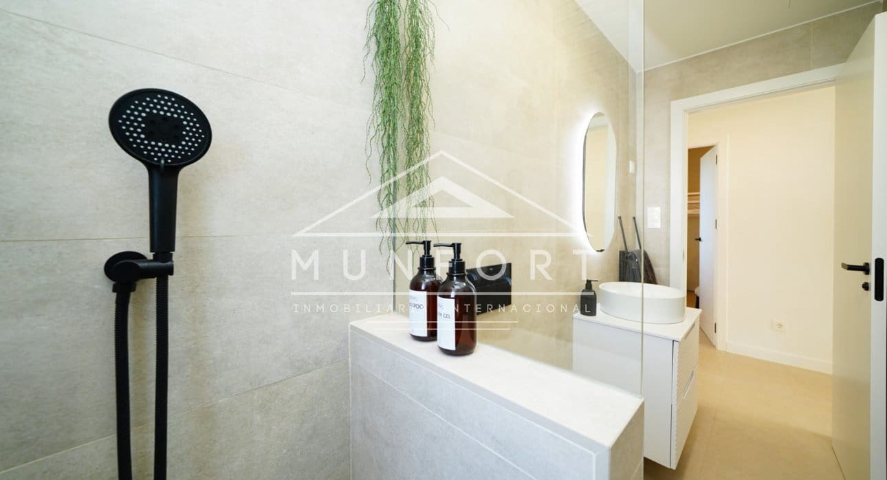 4 slaapkamer Villa te koop in Torre de la Horadada met zwembad - € 745.000 (Ref: 9278500)