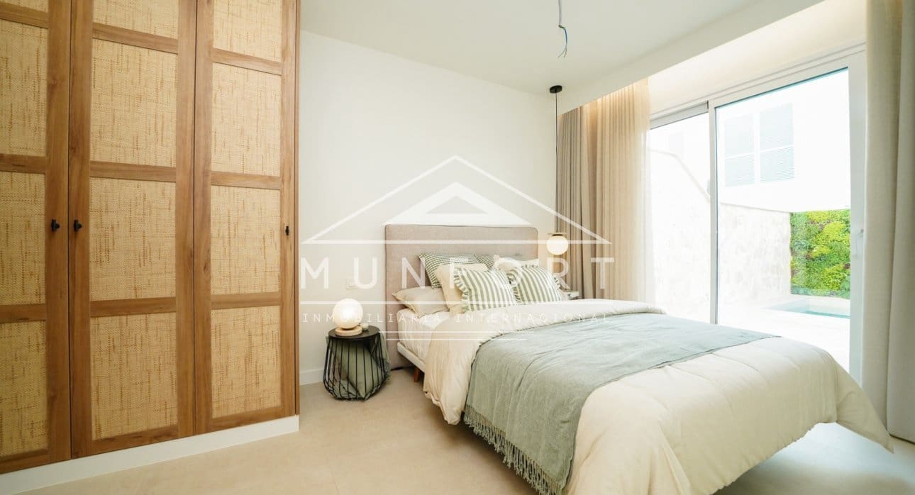 4 slaapkamer Villa te koop in Torre de la Horadada met zwembad - € 745.000 (Ref: 9278500)