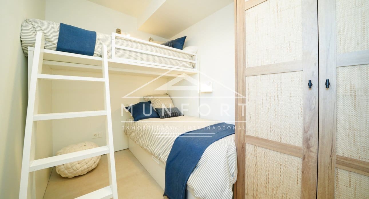 4 slaapkamer Villa te koop in Torre de la Horadada met zwembad - € 745.000 (Ref: 9278500)