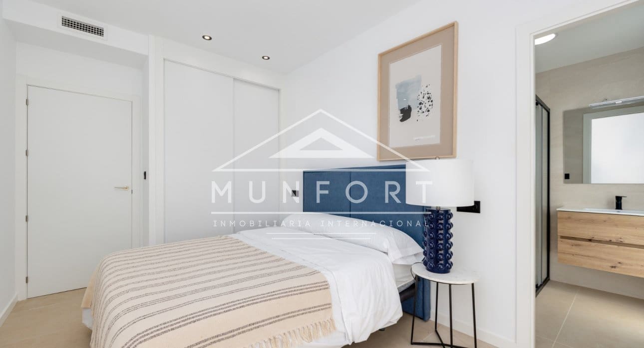 4 Zimmer Villa zu verkaufen in Los Alcazares mit Pool - 685.000 € (Ref: 9279637)