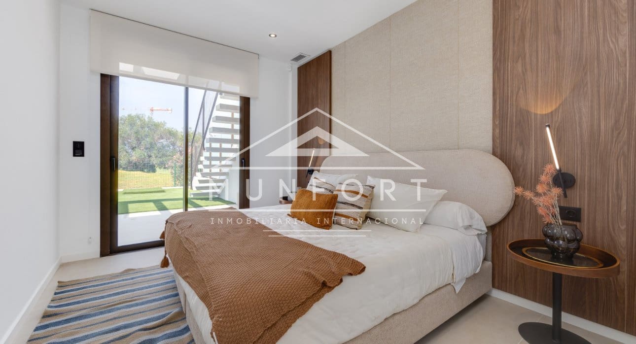 4 Zimmer Villa zu verkaufen in Los Alcazares mit Pool - 685.000 € (Ref: 9279637)