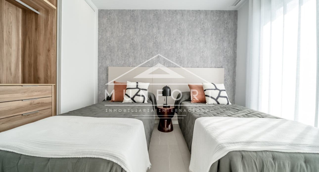 3 bedroom Villa for sale in Torrevieja with pool - € 595,000 (Ref: 9279640)