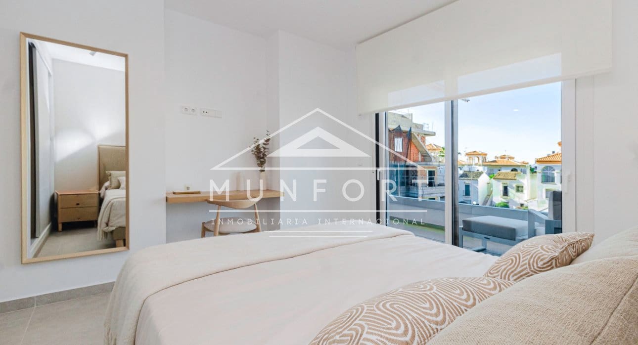 4 slaapkamer Appartement te koop in Playa Flamenca met zwembad - € 505.000 (Ref: 9279641)