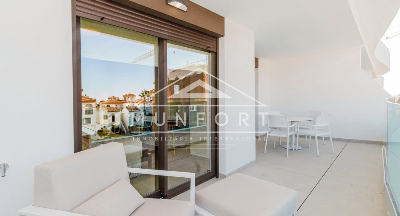 4 slaapkamer Appartement te koop in Playa Flamenca met zwembad - € 505.000 (Ref: 9279641)