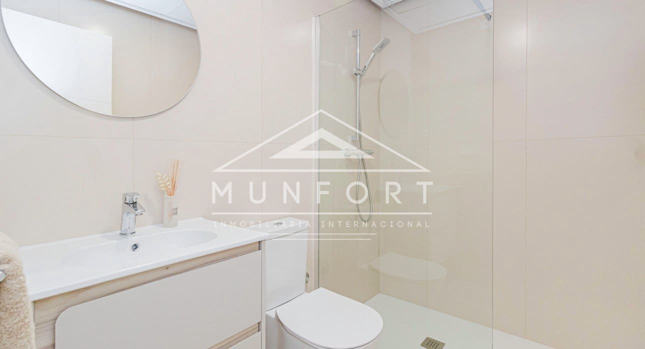 2 slaapkamer Appartement te koop in Playa Flamenca met zwembad - € 325.000 (Ref: 9279642)