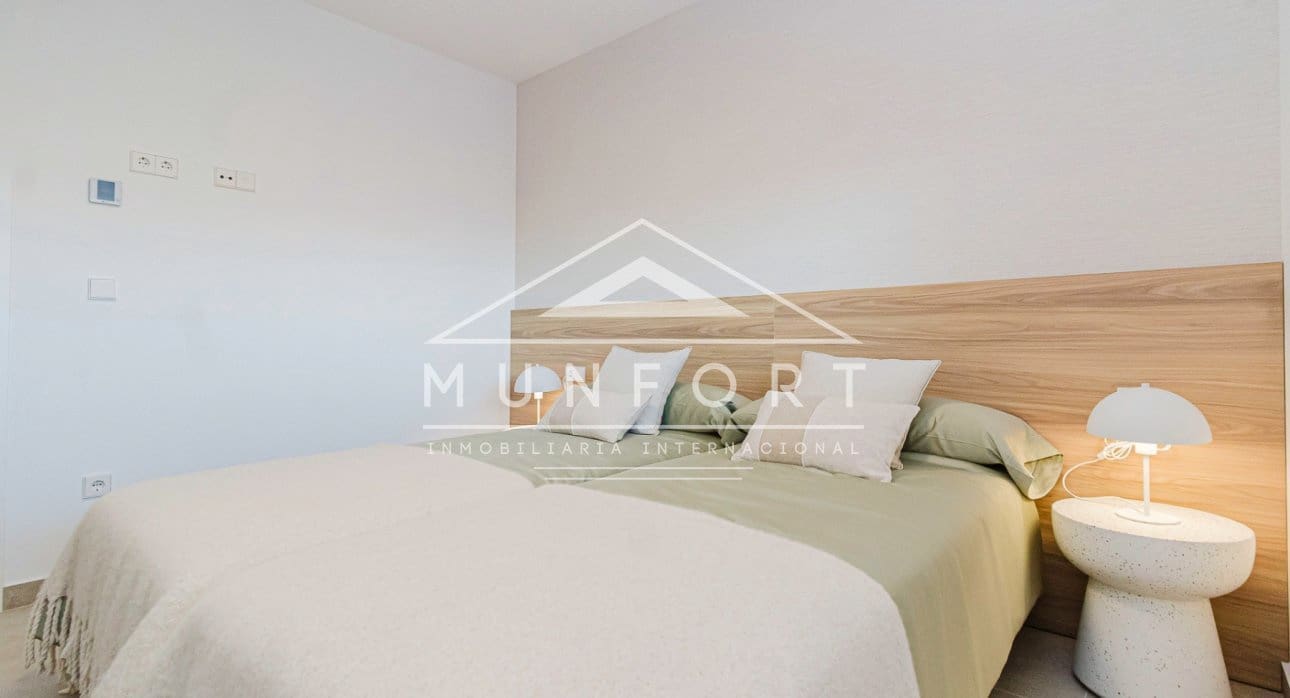 2 slaapkamer Appartement te koop in Playa Flamenca met zwembad - € 325.000 (Ref: 9279642)