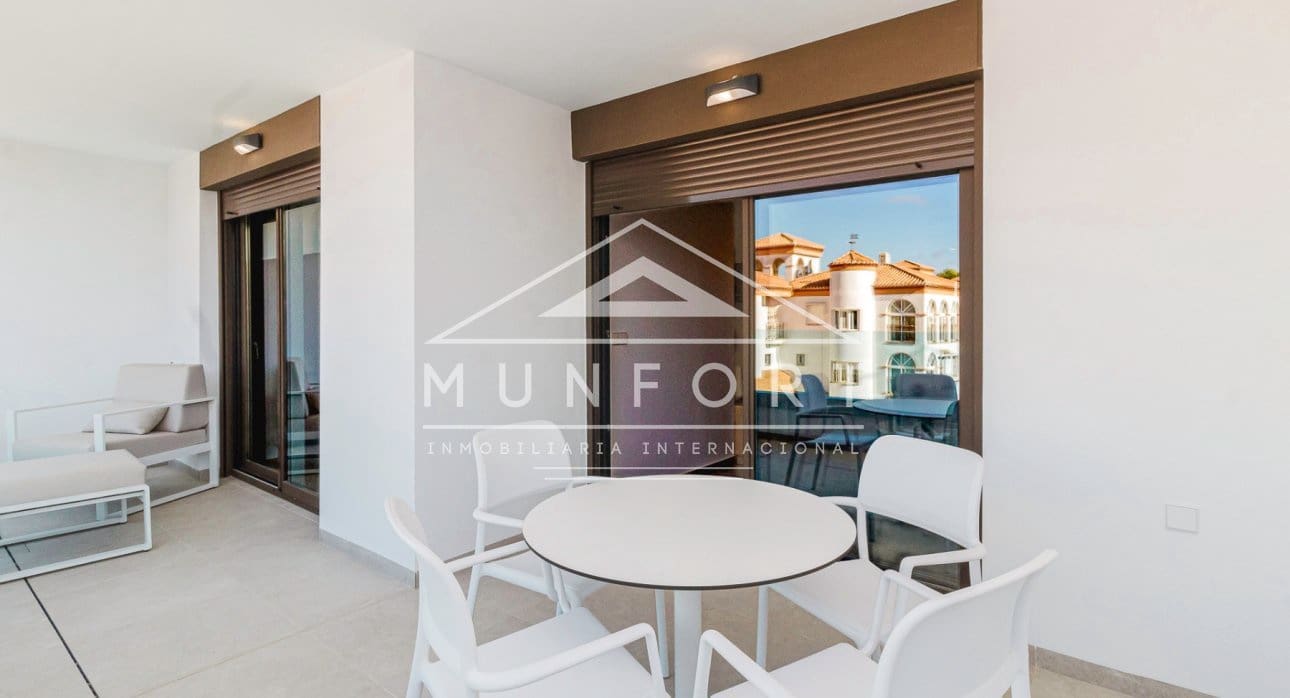 2 slaapkamer Appartement te koop in Playa Flamenca met zwembad - € 325.000 (Ref: 9279642)