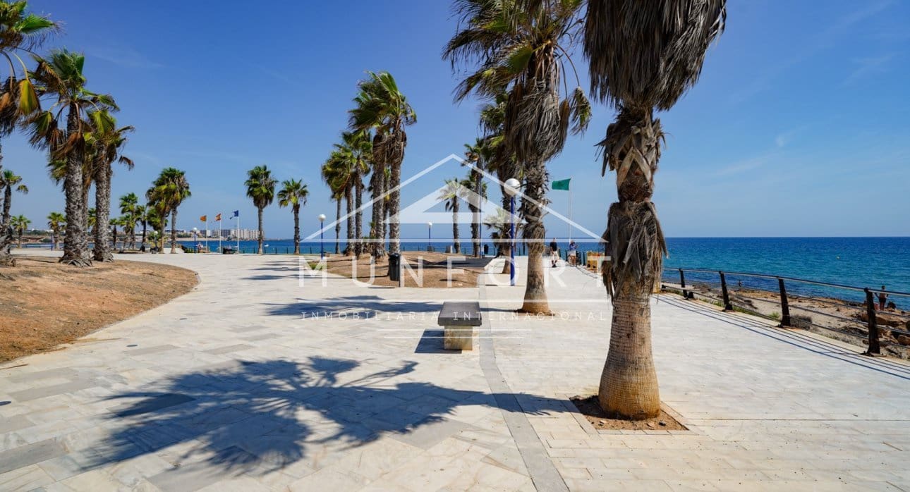 2 slaapkamer Appartement te koop in Playa Flamenca met zwembad - € 325.000 (Ref: 9279642)