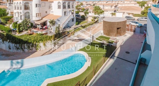 2 slaapkamer Appartement te koop in Playa Flamenca, Orihuela met zwembad - € 325.000 (Ref: 9279642)