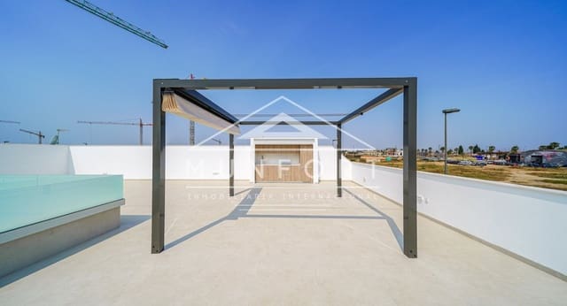 Chalet de 3 habitaciones en Las Lomas de Rame - Bahía Bella, Los Alcázares en venta con piscina - 689.900 € (Ref: 9279648)