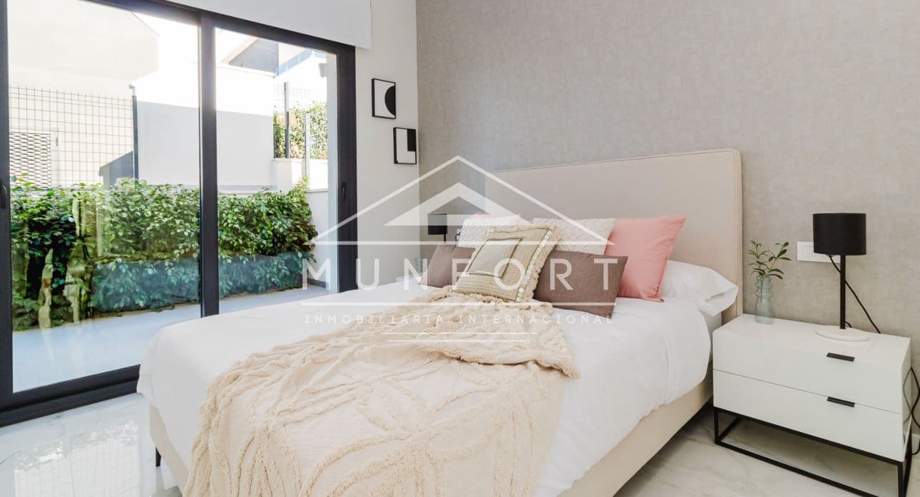 3 slaapkamer Villa te koop in Ciudad Quesada met zwembad - € 496.000 (Ref: 9279654)