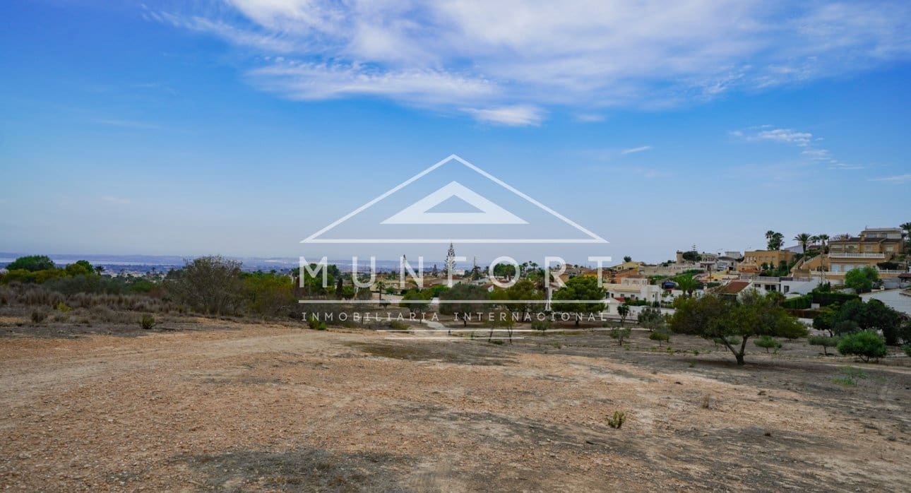 2 slaapkamer Bungalow te koop in Ciudad Quesada met zwembad - € 294.000 (Ref: 9279655)