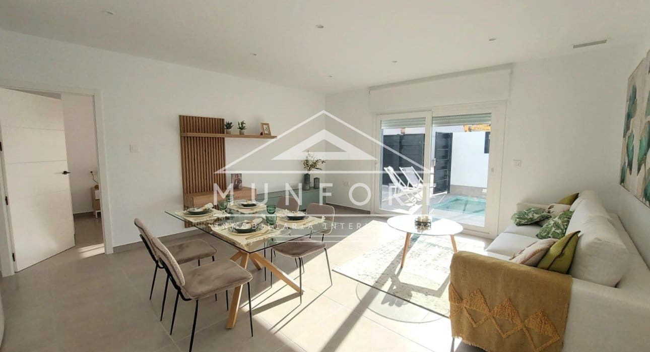 2 makuuhuone Huvila myytävänä paikassa Roldan mukana uima-altaan - 227 500 € (Ref: 9279658)