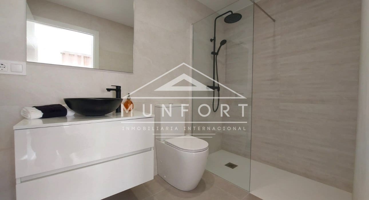 2 makuuhuone Huvila myytävänä paikassa Roldan mukana uima-altaan - 227 500 € (Ref: 9279658)