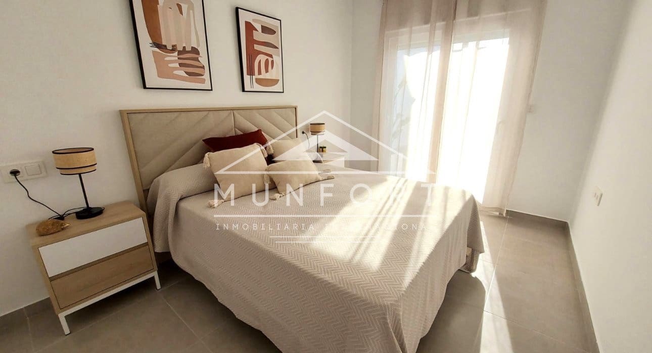 2 makuuhuone Huvila myytävänä paikassa Roldan mukana uima-altaan - 227 500 € (Ref: 9279658)