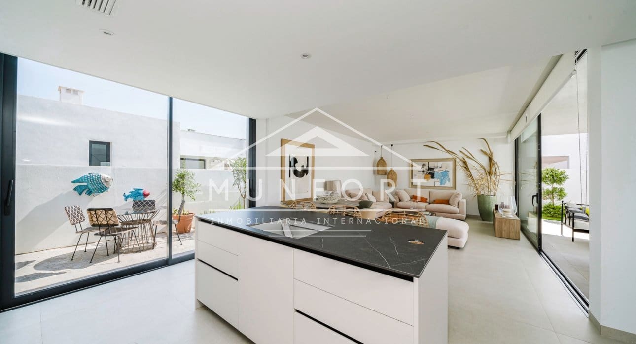 3 slaapkamer Villa te koop in Mar de Cristal met zwembad - € 549.000 (Ref: 9279659)