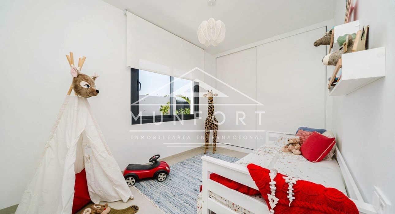 3 slaapkamer Villa te koop in Mar de Cristal met zwembad - € 549.000 (Ref: 9279659)