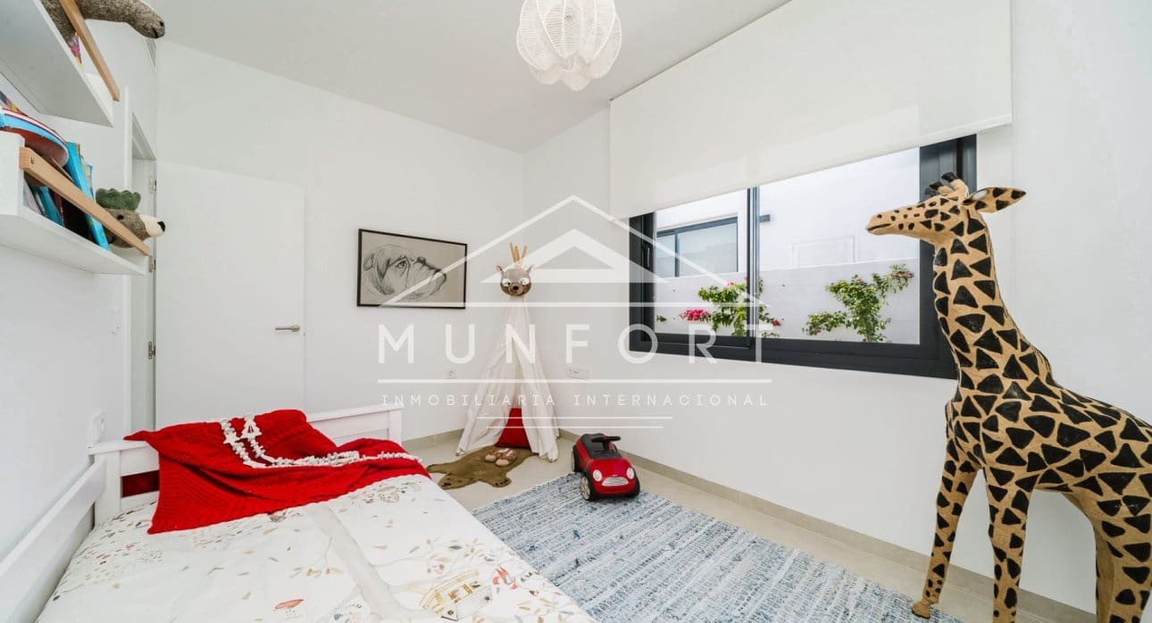 3 slaapkamer Villa te koop in Mar de Cristal met zwembad - € 549.000 (Ref: 9279659)