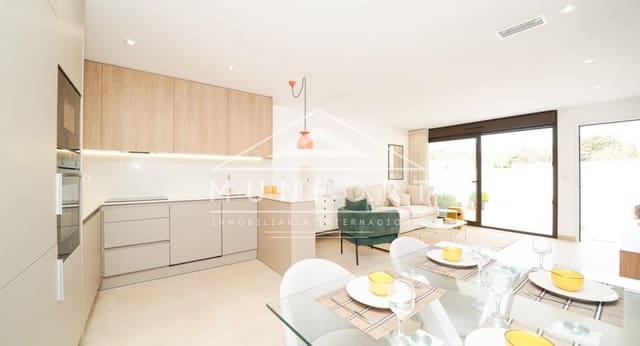 3 sovrum Semi-fristående Villa till salu i San Pedro del Pinatar ciudad, San Pedro del Pinatar med pool - 419 900 € (Ref: 9279662)