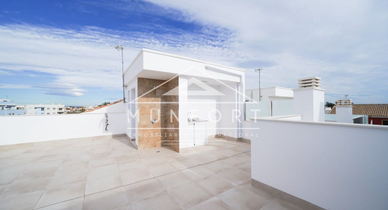 3 sypialnia Dom blizniak na sprzedaż w San Pedro del Pinatar z basenem - 419 900 € (Ref: 9279662)