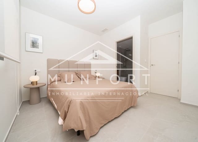 3 slaapkamer Villa te koop in Pilar de la Horadada ciudad, Pilar de la Horadada met zwembad - € 462.900 (Ref: 9279663)