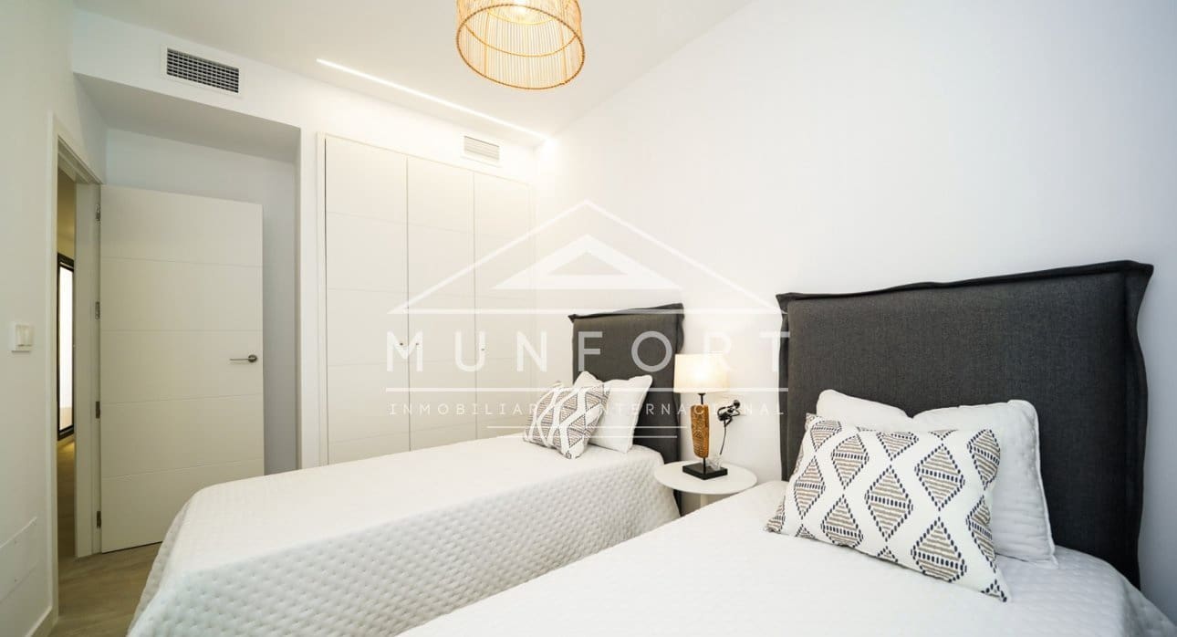 3 makuuhuone Omakotitalo myytävänä paikassa San Pedro del Pinatar mukana uima-altaan - 369 900 € (Ref: 9279790)