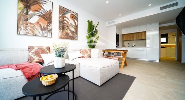 3 bedroom Townhouse for sale in San Pedro del Pinatar ciudad, San Pedro del Pinatar with pool - € 369,900 (Ref: 9279790)