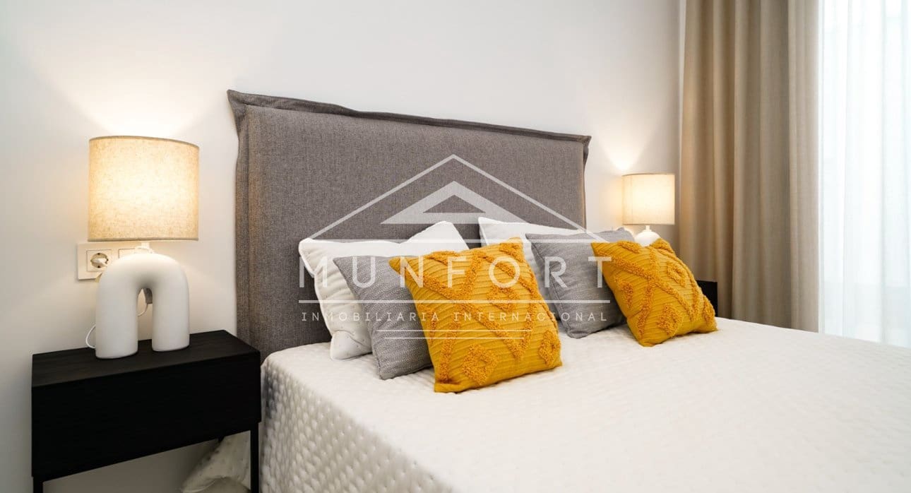 3 makuuhuone Omakotitalo myytävänä paikassa San Pedro del Pinatar mukana uima-altaan - 369 900 € (Ref: 9279790)