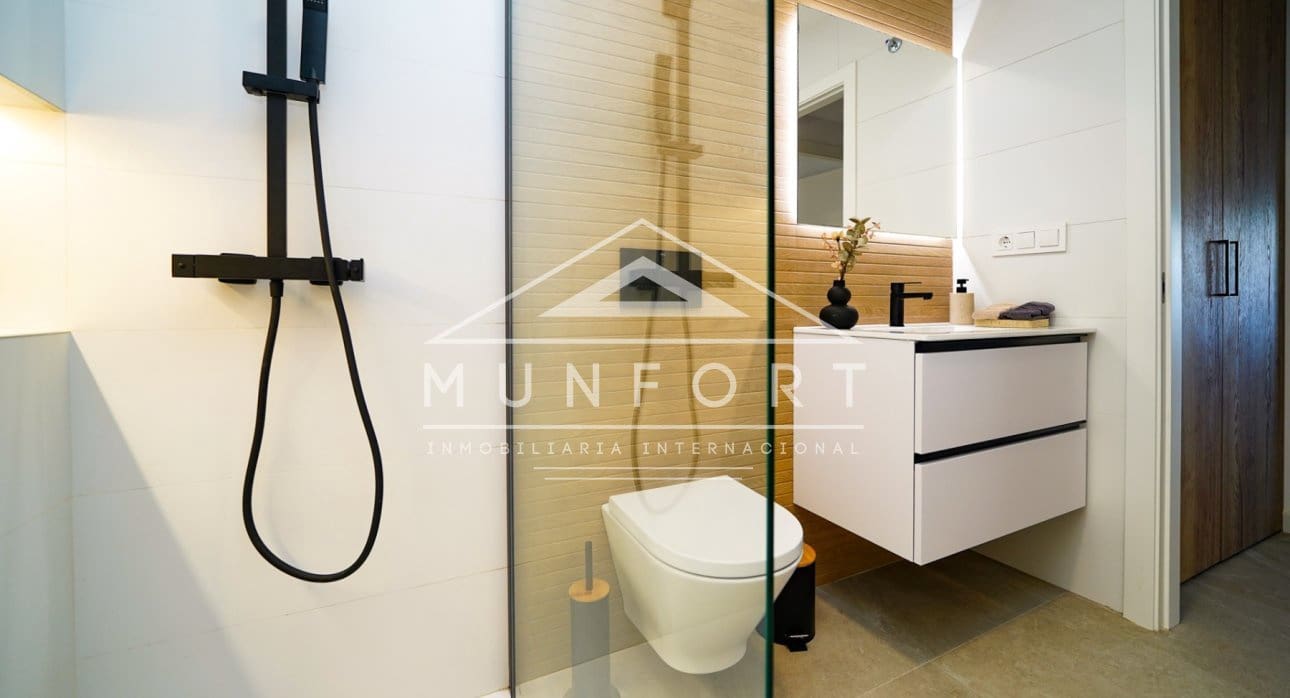 3 makuuhuone Omakotitalo myytävänä paikassa San Pedro del Pinatar mukana uima-altaan - 369 900 € (Ref: 9279790)