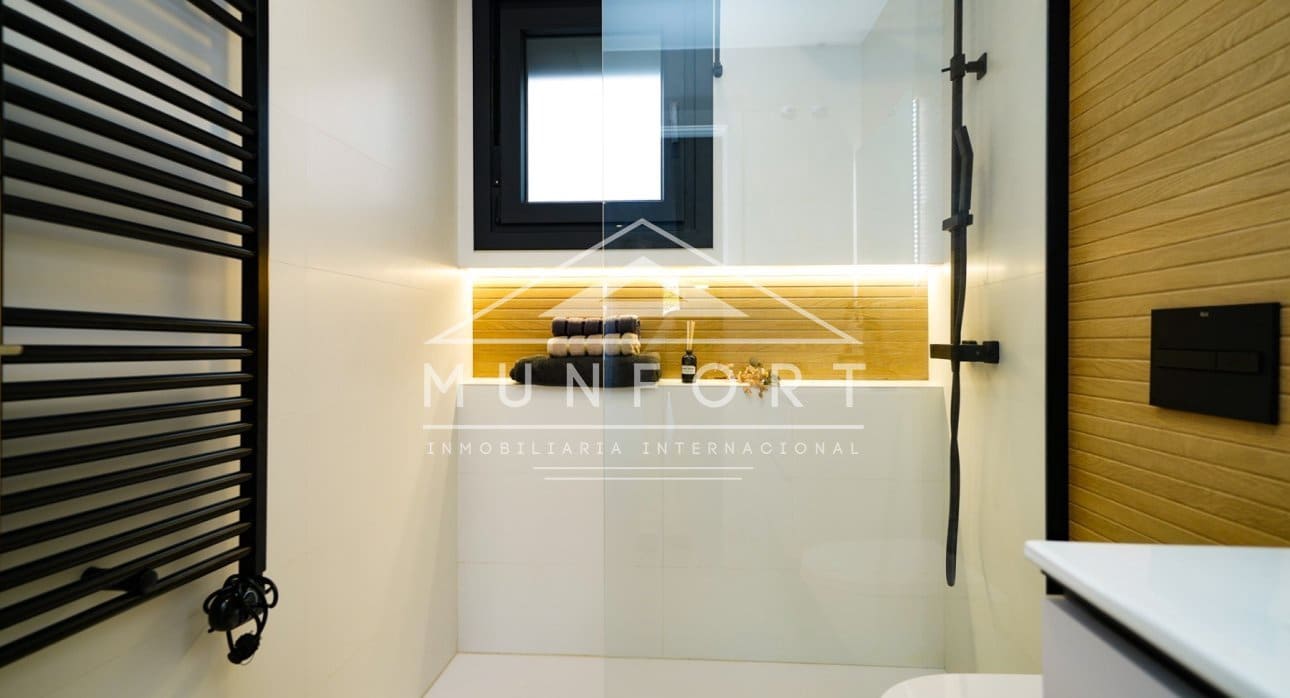 3 makuuhuone Omakotitalo myytävänä paikassa San Pedro del Pinatar mukana uima-altaan - 369 900 € (Ref: 9279790)