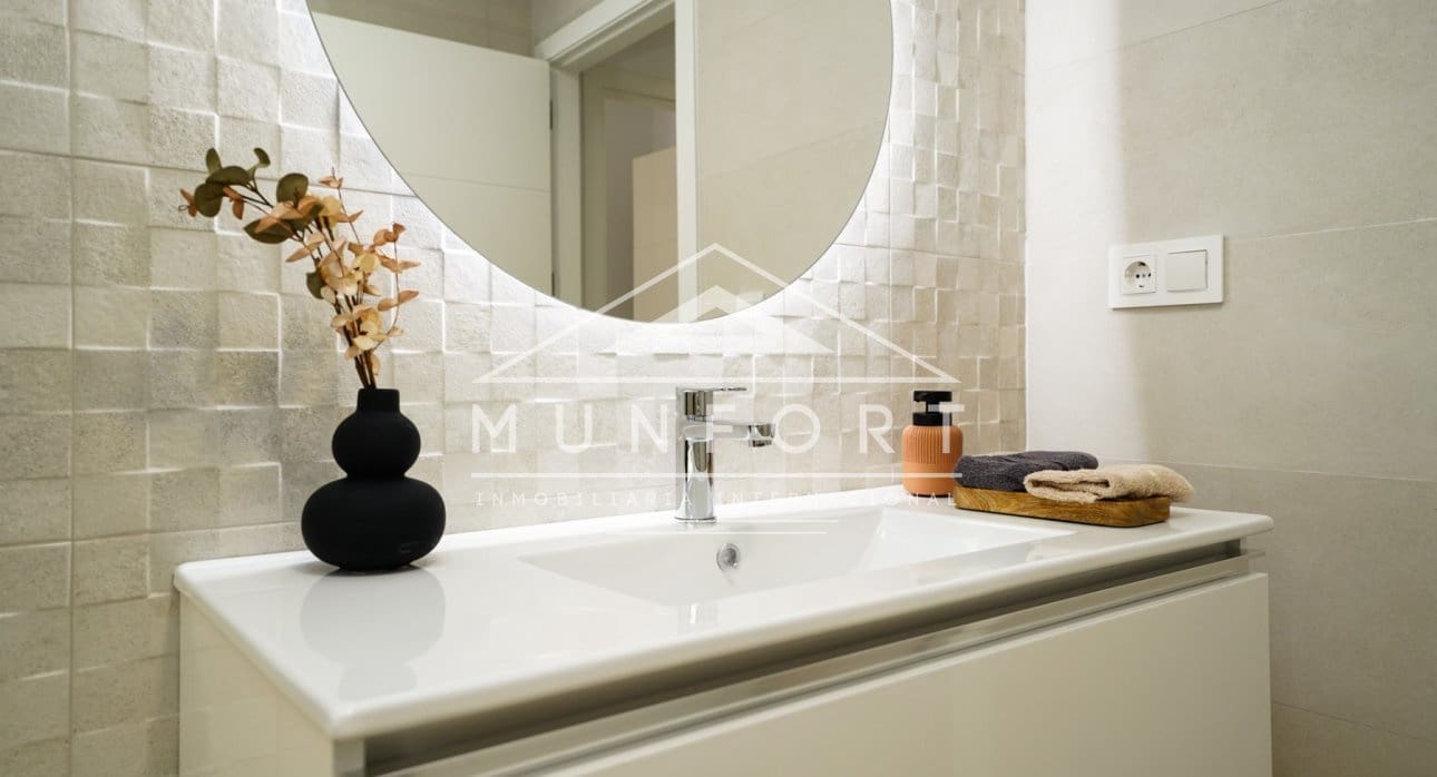 3 makuuhuone Omakotitalo myytävänä paikassa San Pedro del Pinatar mukana uima-altaan - 369 900 € (Ref: 9279790)