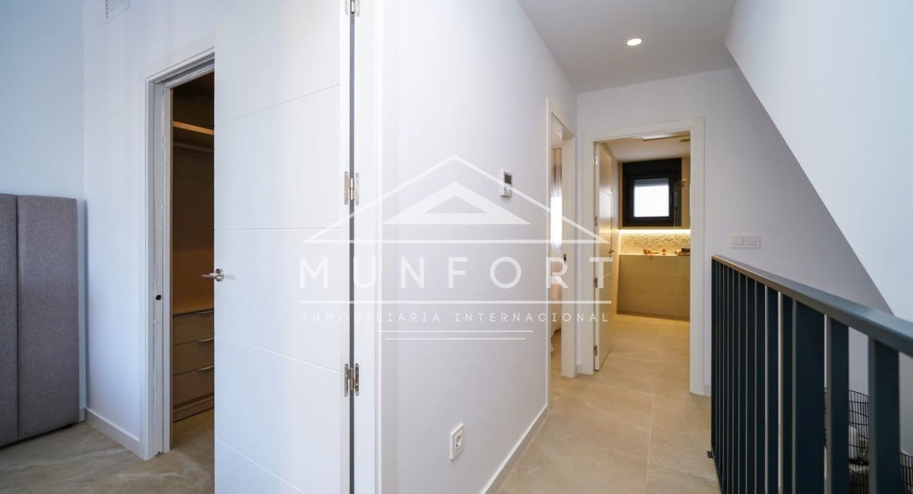 3 makuuhuone Omakotitalo myytävänä paikassa San Pedro del Pinatar mukana uima-altaan - 369 900 € (Ref: 9279790)