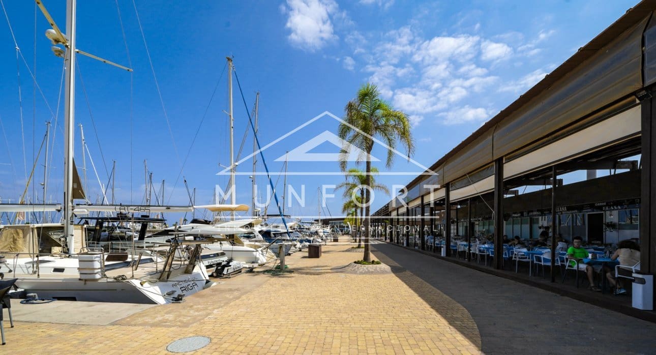 3 makuuhuone Omakotitalo myytävänä paikassa San Pedro del Pinatar mukana uima-altaan - 369 900 € (Ref: 9279790)