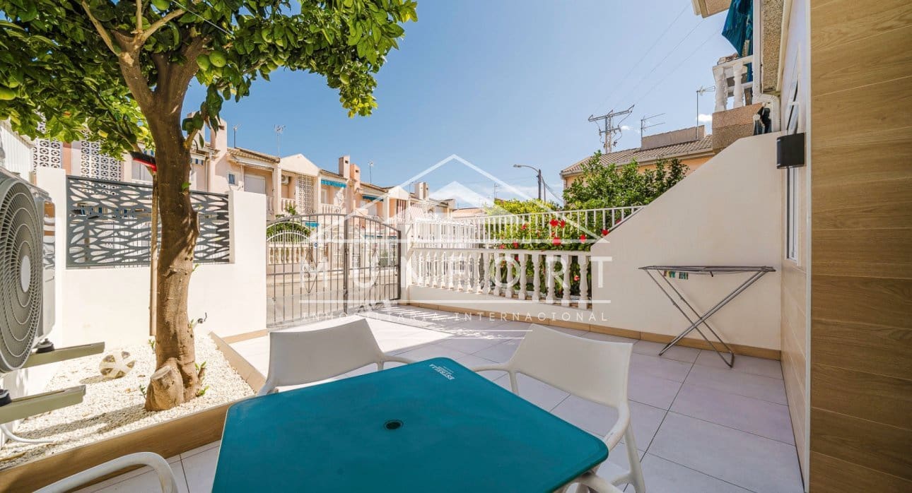 Bungalow de 2 habitaciones en Los Cuarteros en venta - 135.000 € (Ref: 9282437)