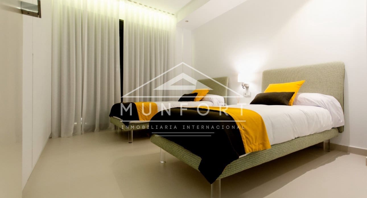 4 sovrum Villa till salu i San Miguel de Salinas med pool - 1 500 000 € (Ref: 9282643)