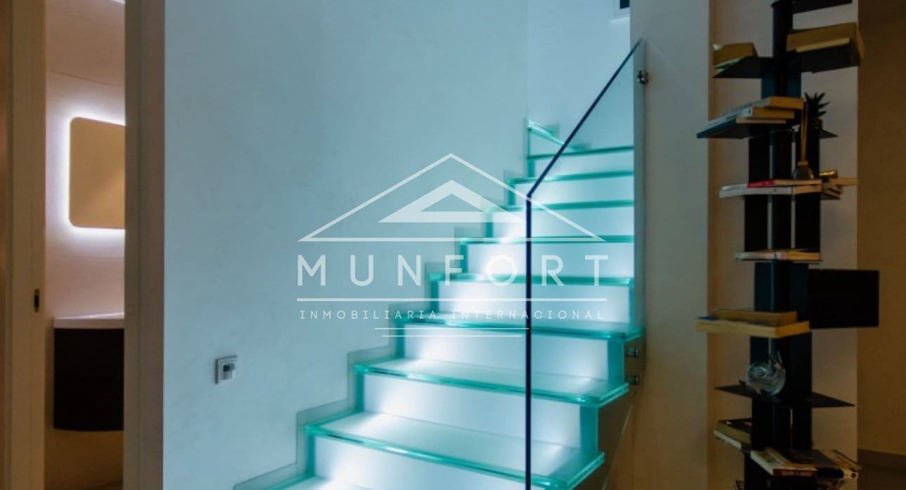 4 sovrum Villa till salu i San Miguel de Salinas med pool - 1 500 000 € (Ref: 9282643)
