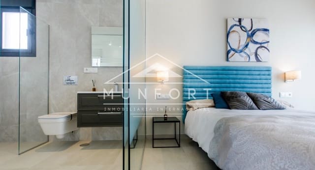 3 slaapkamer Villa te koop in San Miguel de Salinas met zwembad - € 1.250.000 (Ref: 9282644)