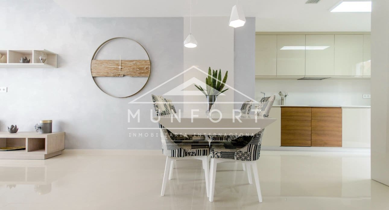 4 makuuhuone Huvila myytävänä paikassa San Miguel de Salinas mukana uima-altaan - 875 000 € (Ref: 9282645)