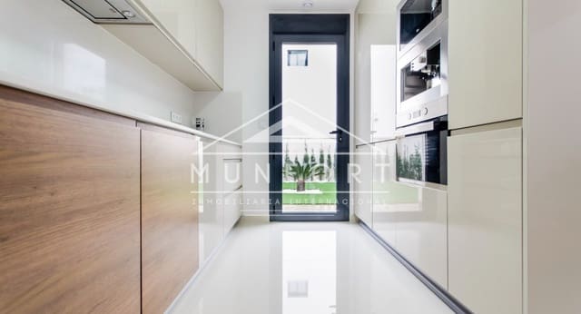 4 makuuhuone Huvila myytävänä paikassa San Miguel de Salinas mukana uima-altaan - 875 000 € (Ref: 9282645)