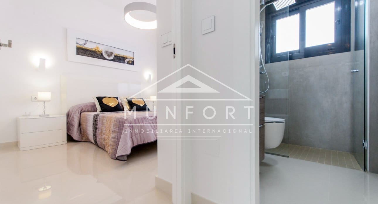 4 bedroom Villa for sale in San Miguel de Salinas with pool - € 630,000 (Ref: 9282646)