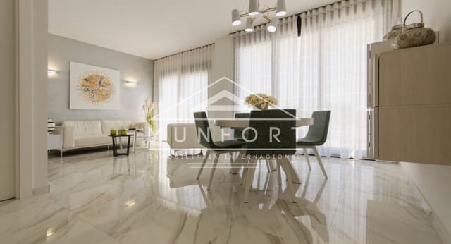 3 quarto Moradia para venda em San Miguel de Salinas com piscina - 875 000 € (Ref: 9282647)