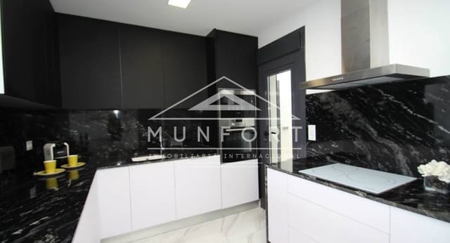 3 slaapkamer Villa te koop in San Miguel de Salinas - € 630.000 (Ref: 9282648)