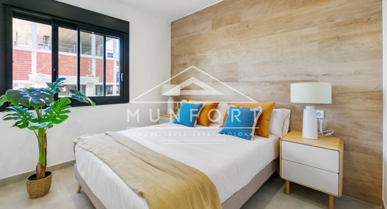 3 slaapkamer Penthouse te koop in Santiago de la Ribera met zwembad - € 290.000 (Ref: 9282837)