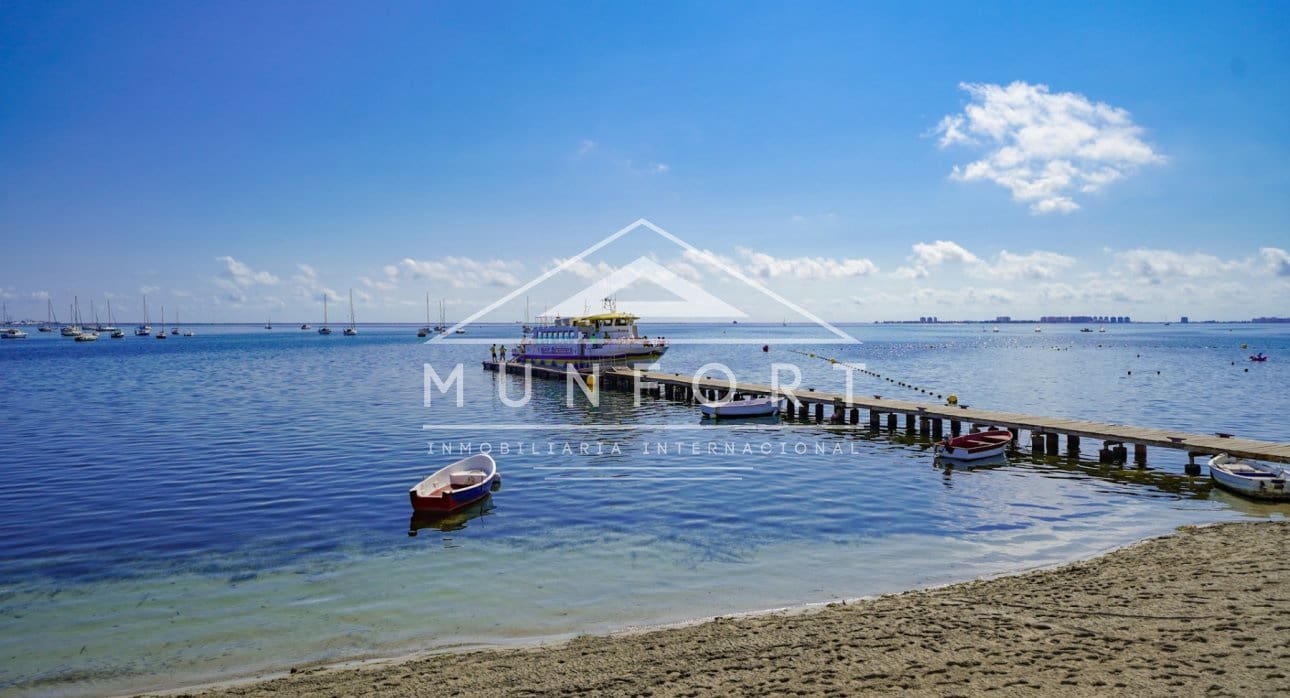 3 slaapkamer Penthouse te koop in Santiago de la Ribera met zwembad - € 290.000 (Ref: 9282837)