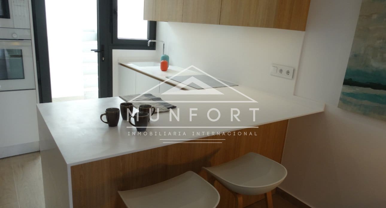 2 quarto Bungalow para venda em Pilar de la Horadada com piscina - 245 000 € (Ref: 9282840)