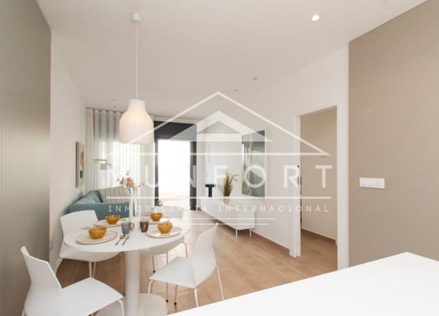 Bungalow de 2 habitaciones en Pilar de la Horadada ciudad, Pilar de la Horadada en venta con piscina garaje - 265.000 € (Ref: 9282840)