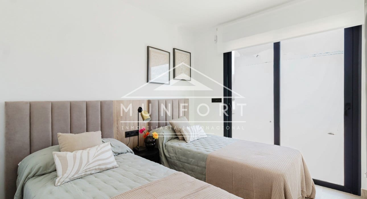 2 Zimmer Apartment zu verkaufen in Los Alcazares mit Pool - 299.000 € (Ref: 9283047)